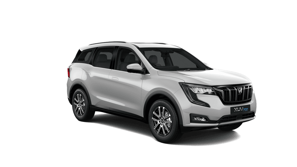 A photo of an XUV700 - White.